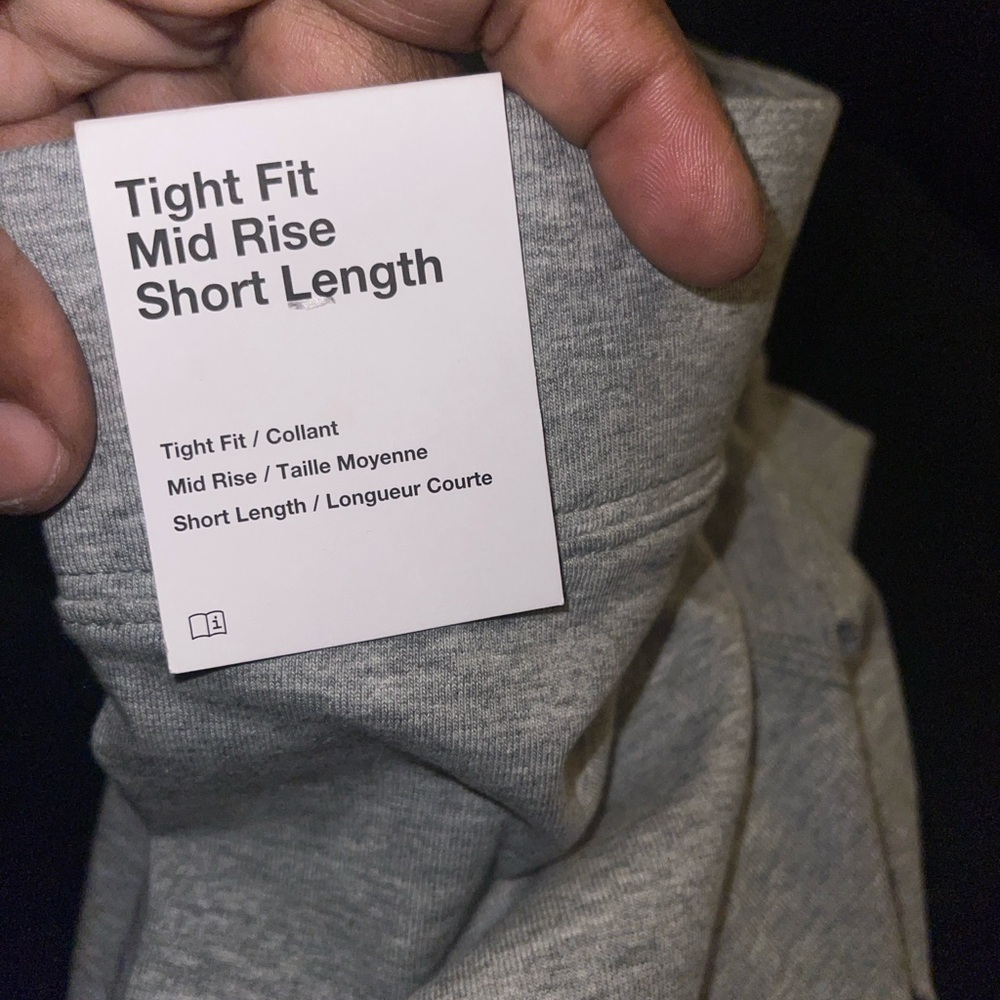 Nike Tight fit Mid rise Short length Women's Heather Gray Biker Shorts Size S - Picture 8 of 11